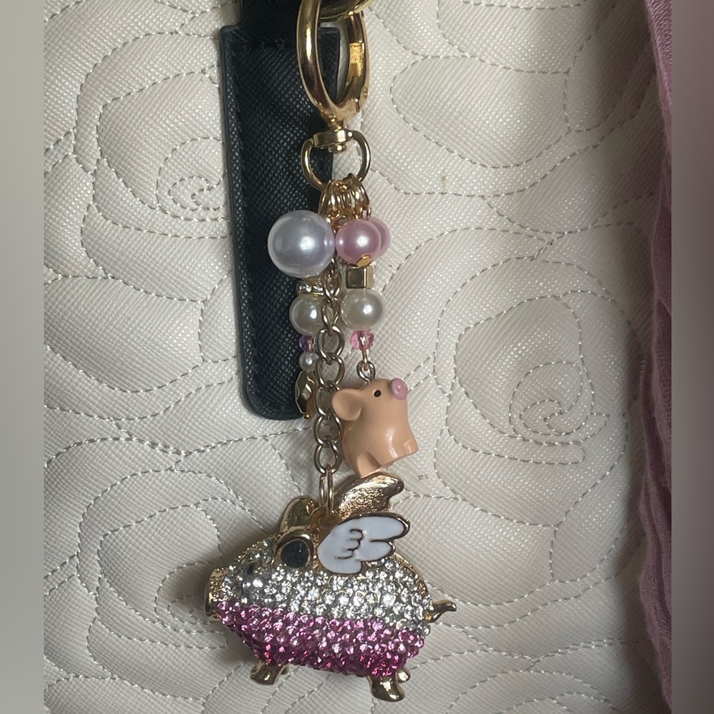 ‘When Pigs Fly!’ Pink and Gold Keychain Purse Charm - Picture 5 of 9